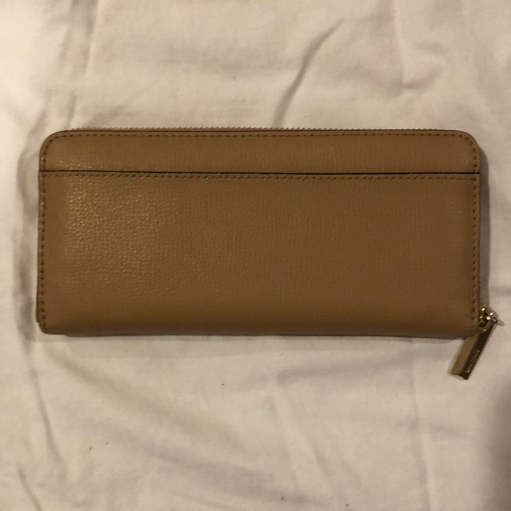 Kate Spade Wallet - Picture 2 of 4